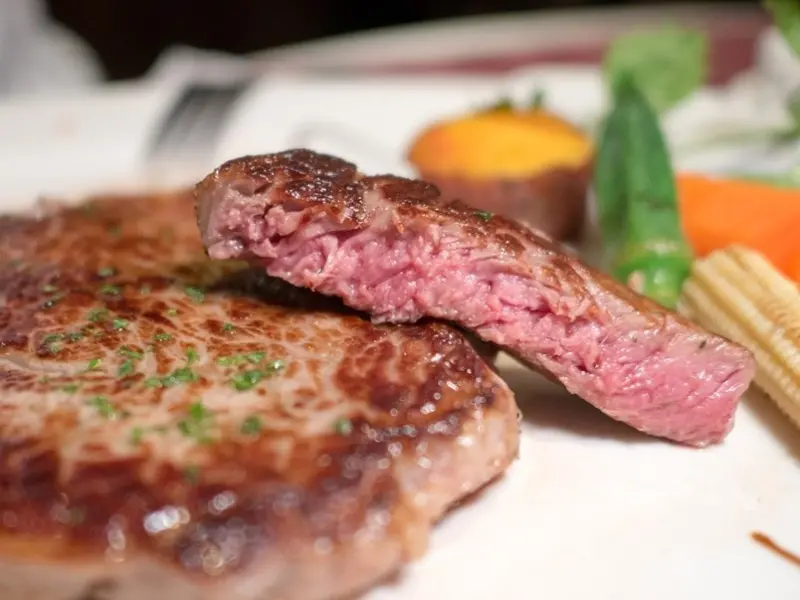 【台北中山】御書園食尚牛排，超有品質的中山老字號排餐！中山牛排推薦！