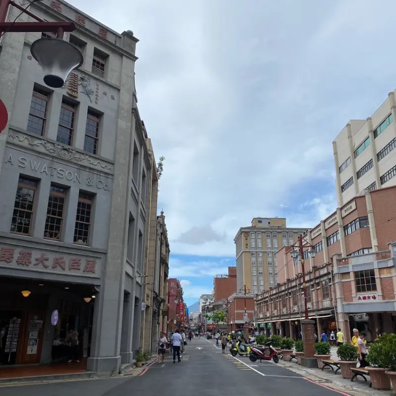 2020 大稻埕煙火 │ 七夕情人節 │ 大稻埕商圈 │ 月老奶茶 │ 烏魚子奶蓋 │ 大盜陳 │