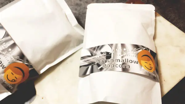 【宅配】Hearties與台北電影節推出”限量款“全新商品，把大家最夢寐以求爆米花與石頭棉花糖蹦在一起。