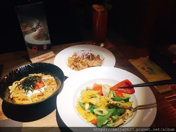 高雄餐酒館推薦2020【驀然餐酒館】美酒美食並存的日式餐酒館，令人舒心的好去處，可客製化的調酒與季節無菜單料理，讓你次次充滿驚喜