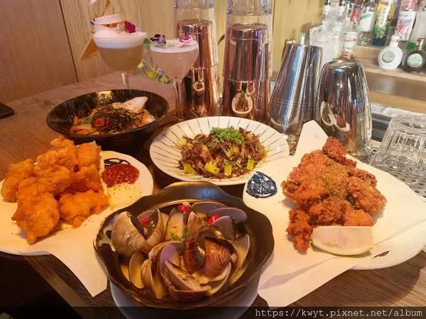 【高雄餐酒館推薦】驀然Bistro餐酒館。捷運巨蛋站餐酒館首選，巨蛋商圈網美餐酒館，客製化調酒，餐點超~美味｜驀然餐酒館菜單