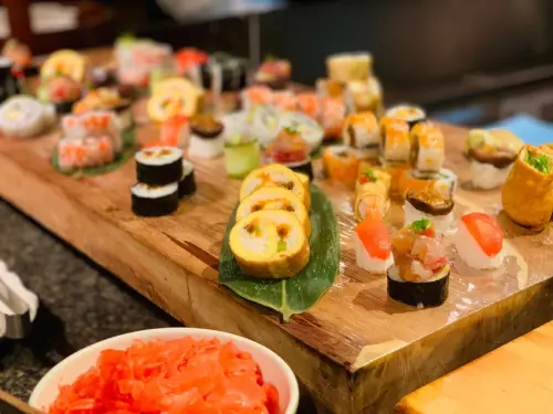 日本料理推薦~中山區"欣葉日本料理自助餐"慶生聚會首選,夜間用餐提供"刺身展演"欣賞.5.6.7月壽星"扭蛋緣結繩御守"體驗