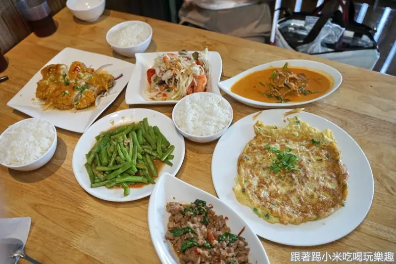 新竹竹東海綸泰式小吃|平實價格超下飯的泰國料理！