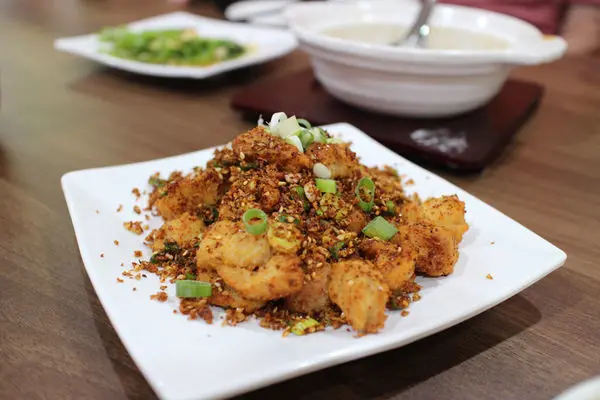 台南玉井區 空白餐館 CP值爆高道地川味小館