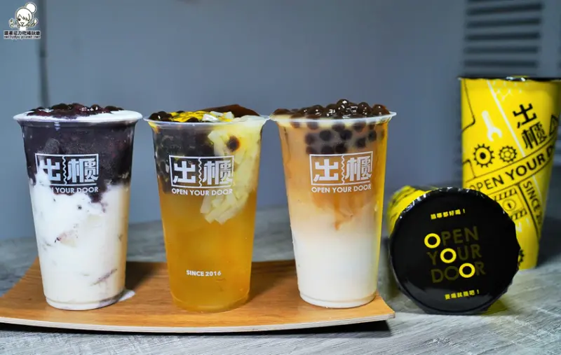 旗津老街必喝黃色旋風工業風飲品，出櫃冷飲專賣店、透心涼、咀嚼系 - 跟著尼力吃喝玩樂＆親子生活