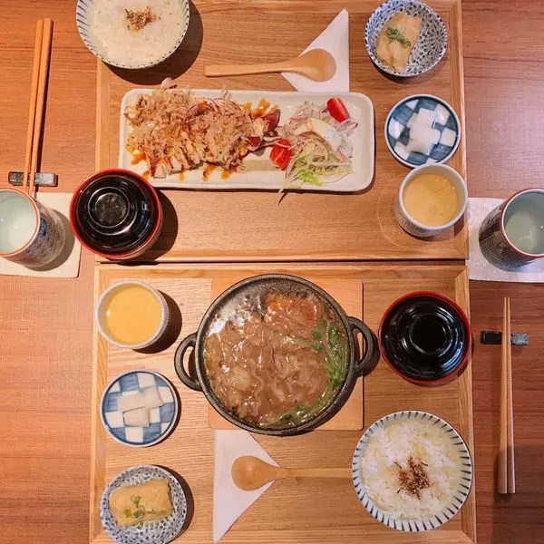 中山區清爽日式料理新開幕！超澎湃豐盛的定食套餐 | 【台北市中山區-中山國中站】鮨一食堂