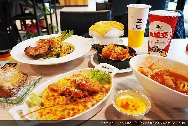 「2020楊梅早午餐推薦」NU-PASTA桃園楊梅店，舒適寬敞空間、停車超方便！免費親子遊戲空間。還有桃園壽星優惠！「聖誕雙人套餐」分量飽滿、物超所值！