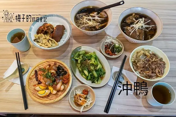 <台中北區美食>沖鴨職人手作鴨肉料理,招牌鴨肉飯,鴨肉麵線,豬腳飯美味可口餐點擄獲我們味蕾,價格非常親民