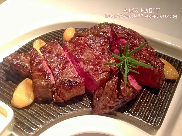 【林森北路美食】視覺、嗅覺、味覺的豪華三重饗宴。歐華酒店地中海牛肋排館（下）