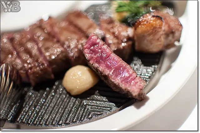 [西式] 歐華酒店地中海牛肋排館・頂級熟成的美味牛排