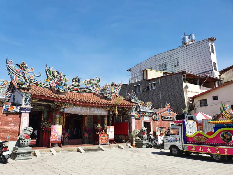 旗山天后宮 拜月老求命定天子 虎爺咬錢來 求發財金 保庇財運旺旺旺