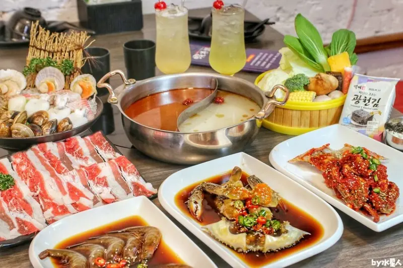 好吃到流淚！全台唯一韓國醬油螃蟹專賣店，爆濃蟹膏拌飯神級美味，還可享自助吧吃到飽