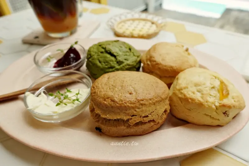 【台北】Tutukaki 司康小売所 超多口味司康專賣店 文青風寵物友善小店 - 水晶安蹄 不務正業過生活