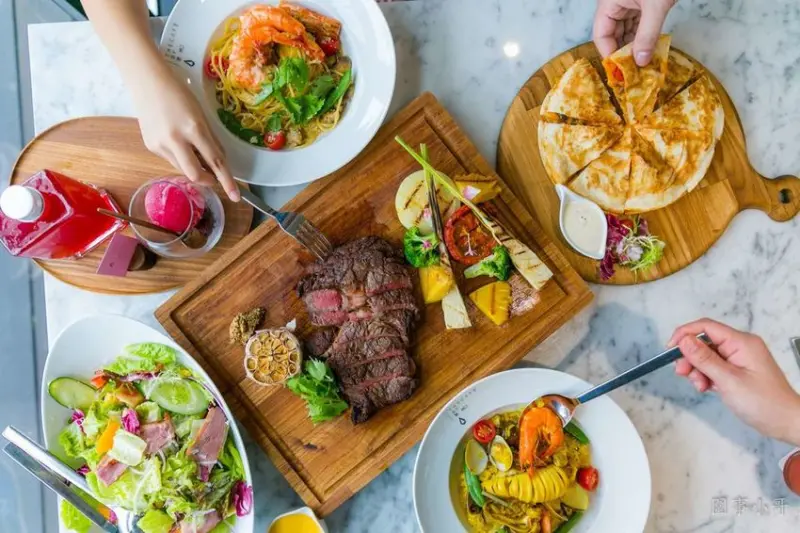 林口美食-The cafe by 想 林口，座落在城市叢林中的美食空中花園(邀約)