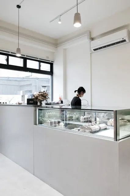 [夏，台中] 純粹不張揚的自我綻放 - S’éveiller Pâtisserie｜甦醒
