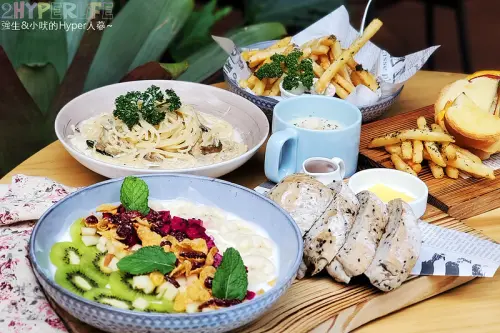 隱身在逢甲質感旅店HOTEL Z裡的早午餐秘境，，Hecho做咖啡逢甲店用餐起來渡假感十足～