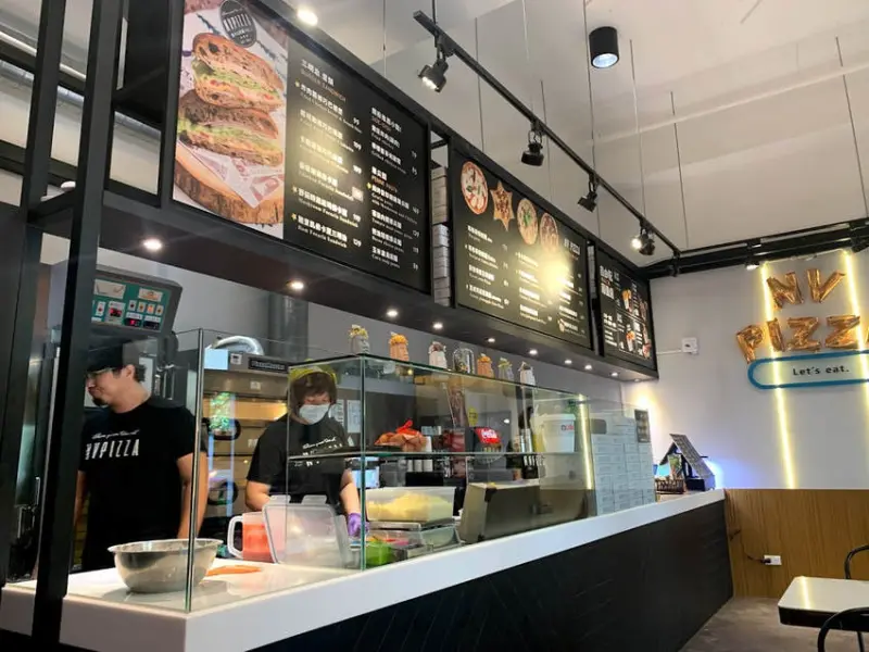 【食記】桃園市-八德區║黑.火山披薩➽手工披薩吃起來