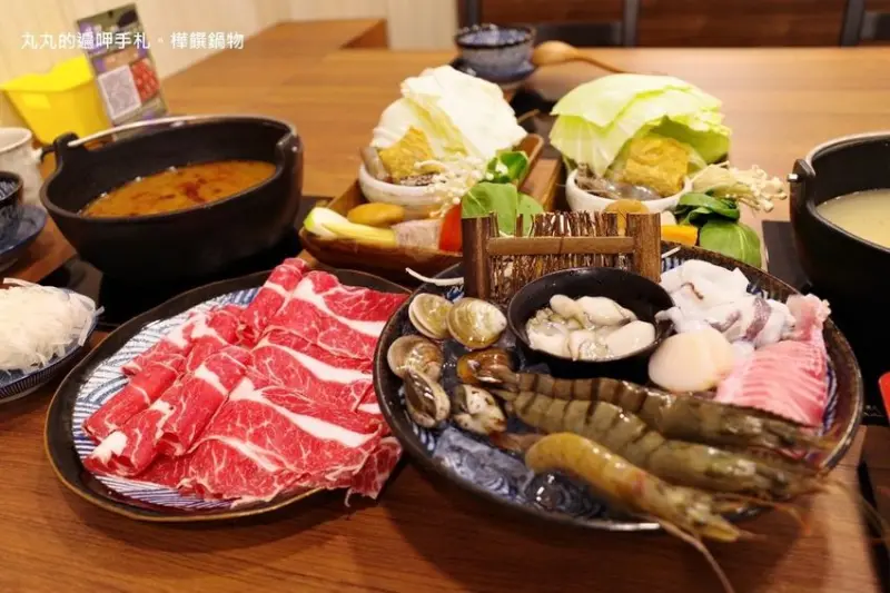 府中火鍋。樺饌鍋物。平價火鍋高級饗宴。府中站火鍋推薦。自助吧飲料meiji明治冰淇淋無限供應、必點日式鰻魚飯(內有菜單)近捷運府中站、湳雅夜市
