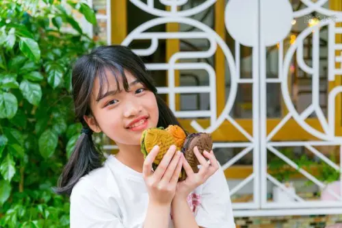 中壢龍岡美食-忠貞市場附近巷弄裡的肥美日式鯛魚燒還有好吃冰品飲料呢