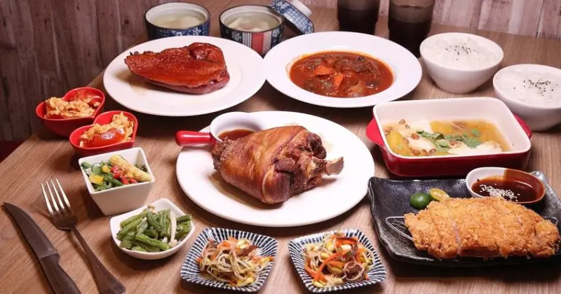 高雄美食【美國豬腳先生風味套餐】文化中心巷弄隱藏版脆皮豬腳套餐