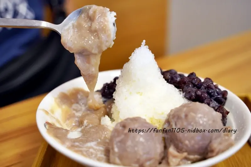 【台中南屯芋頭冰品飲料】清原芋圓-大墩店 #旺萊金鳳冰 #芋泥球 #大甲芋頭紅豆牛奶冰 #岩漿鮮奶仙草凍