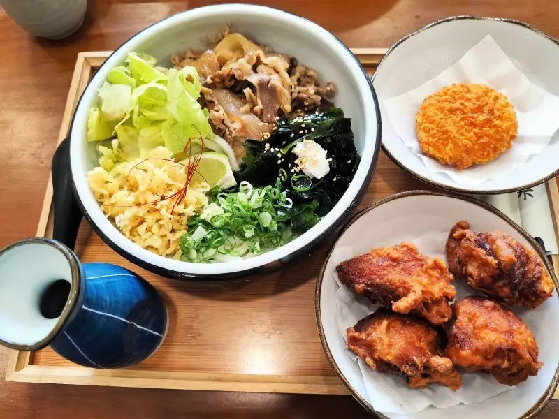 光川製麵-桃園蘆竹/烏龍麵超Q彈.炸雞酥脆好JUICY - 潔絲蜜愛生活