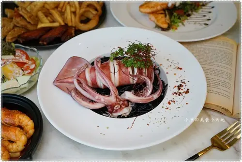 台中好吃義大利麵║Milano米蘭街義式小館，整隻鮮魷霸氣上桌，獨家七款麵條任你選，視覺系美食吸睛上桌