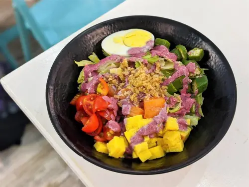 Re:POKE & POT 夏威夷沙拉｜今夏最流行夏威夷蓋飯！夏日最涼爽的健康餐！多款海鮮丼飯自行搭配！台北日式推薦、公館美食推薦、公館日式推薦、公館韓式推薦