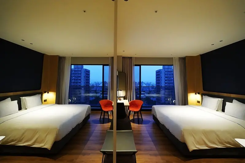 【台灣，嘉義火車站住宿推薦】嘉義第一間國際集團酒店～IHG的智選假日酒店(Holiday Inn Express)。
