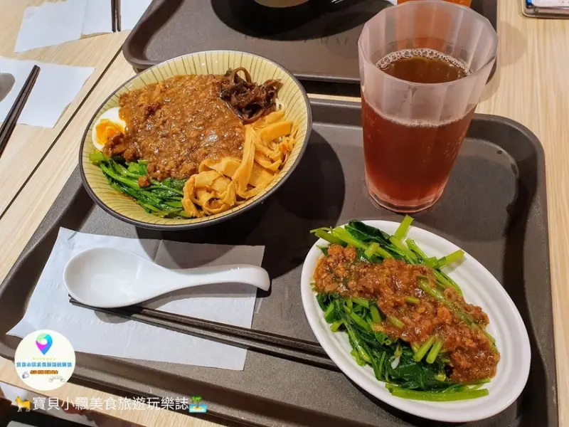 [食]台中 獨門功夫肉醬 香氣四溢 清爽開胃 麗寶outlet 2F / D區 / 二期 龍來食堂