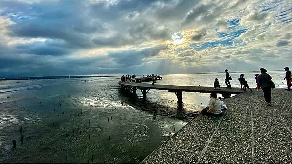 新竹.香山-香山濕地賞蟹步道，心型步道ig打卡熱門景點，還可以看到豐富濕地生態，小朋友都好喜歡!