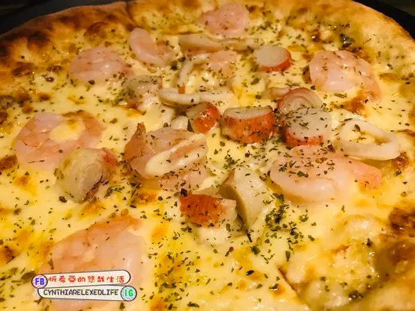 [食]永和武大郎窯烤披薩X精釀啤酒 特殊香Q的餅皮與豐富的餡料超難忘