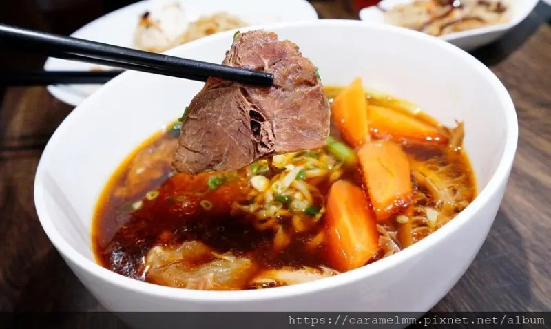 【新竹竹北】三代目牛肉麵 竹北牛肉麵 竹北美食 竹北麵食館 新竹牛肉麵 新竹美食 三代目牛肉麵菜單