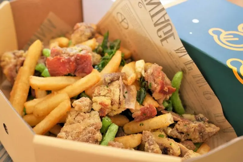 阿秋小肥鴨｜老字號阿秋大肥鵝新品牌！年輕人都愛的一鴨兩吃外帶禮盒！新網美打卡美食！台中烤鴨推薦、台中餐廳推薦、南區餐廳推薦、南區烤鴨推薦、南區外送推薦