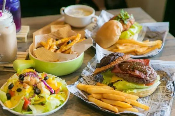 桃園八德美食-The BurgeR HousE 美式漢堡餐廳,真的不該錯過的一間好餐廳！(邀約)