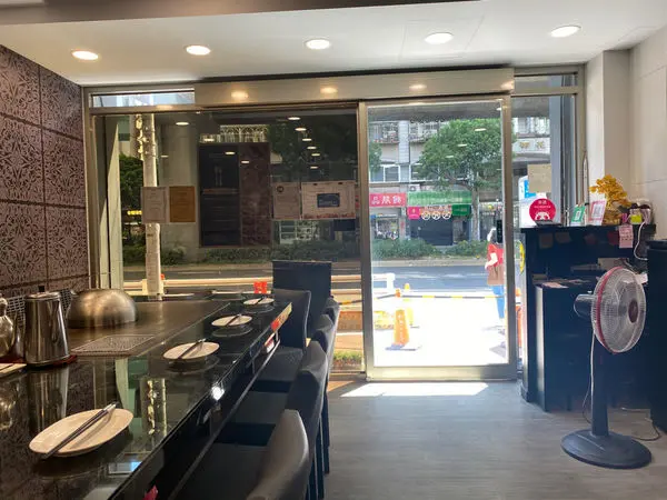 Eason藝昇鐵板燒│Teppanyaki│平價海鮮鐵板燒│捷運六張犁站