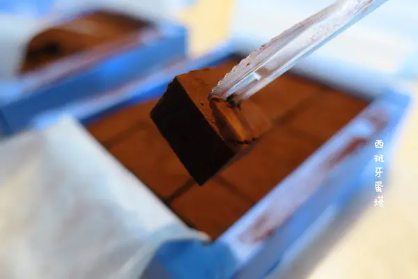 Choco17巧克力｜台中情人節生巧克力推薦，乘載夢想的巧克力，一口吃下滿滿環遊世界幸福感～