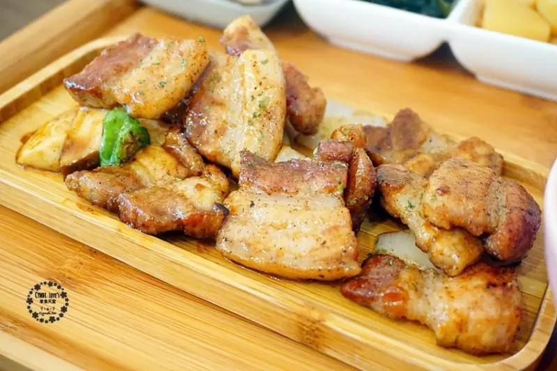 Fashion Pig韓式熟成五花肉，台中廣三sogo美食，韓國廚師道地韓式個人套餐 - Cyndi loves享食天堂