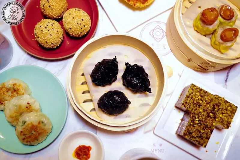 【港點】蟬聯米其林一星的 大三元 酒樓第三代-吳珮菁創立的小三元讓美味港點延續在台北101裡．小三元 dimsumyuan