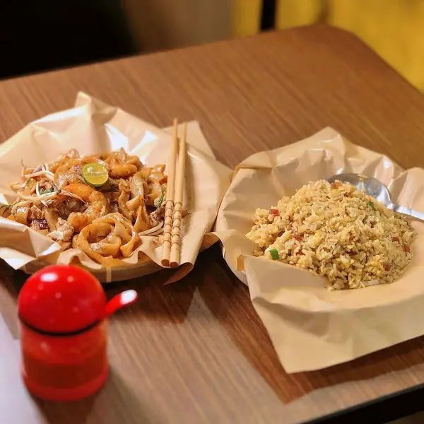 饒河夜市裡的異國風情，人氣道地馬來西亞料理 | 【台北市松山區-松山站】寶林咖啡館