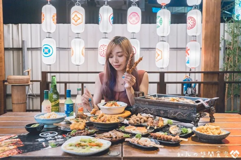 【台中西屯區】居酒屋竟然還有重慶烤魚！濃厚日式風格x平價串燒快炒鍋物，聚會好去處！『食久津居酒屋』