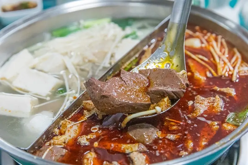 【台灣馬祖-南竿美食】華記麻辣火鍋.馬祖人的麻辣鄉愁