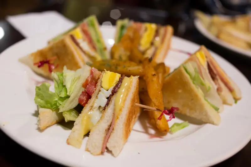 巷弄裡的【MONKEY J CAFE】，平價Brunch好選擇