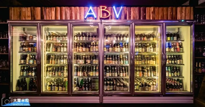 300種世界精釀啤酒任您選,ABV美式餐酒館,來台北東區免出國就能嚐到道地美式烤肉x楓糖炸雞鬆餅,捷運忠孝敦化站聚餐推薦, - 大胃米粒 DAVID & MILLY