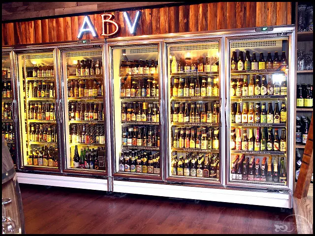 【台北美式餐廳】ABV Bar&Kitchen 美式餐酒館～漢堡、炸雞、牛排、烤肉、精釀啤酒，近忠孝敦化站，台北東區聚餐新地標！