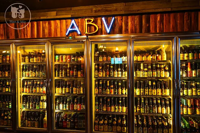 【台北大安區】ABV Bar&Kitchen 餐酒館｜道地美式烤肉、鄉村菜餚原汁原味復刻！捷運忠孝敦化站，超過300種精釀啤酒美式餐廳～帶你在餐桌上環遊世界！🥳