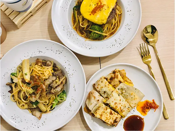 【台北美食￭中山區】Laymoon café x 韓式簡約風必訪咖啡廳！特色創意中西料理、手作自製美味甜點║ 捷運雙連站咖啡店推薦、捷運民權西路站咖啡店推薦