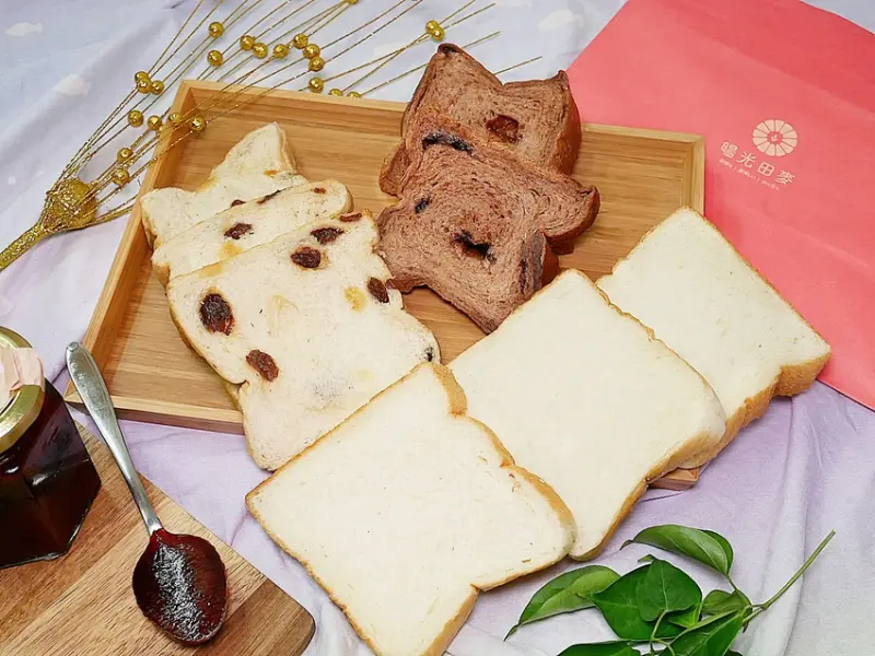 台中北區烘焙坊，超高人氣一出爐就秒被掃光，檸檬克林姆讓人吃完念念不忘、生吐司、可頌也好吃-暘光田麥烘焙