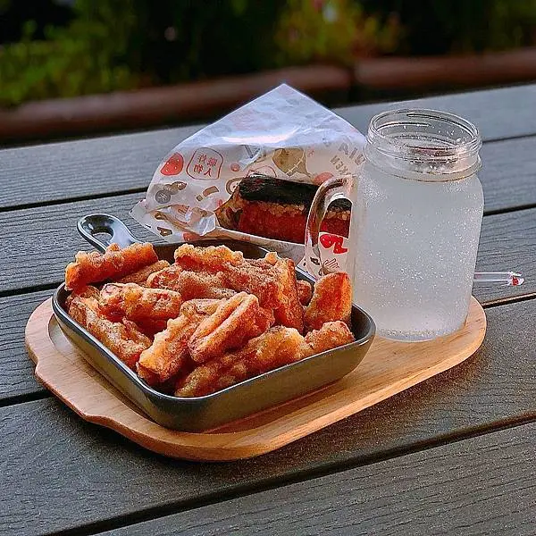 香酥脆都有的高水準炸物，隱藏大安區巷弄的餐車 | 【台北市大安區-大安站】雞武門 QIA QIA G