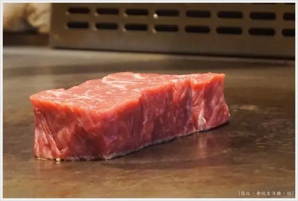 [台中|西屯區 商業午餐。大巨人鐵板燒]